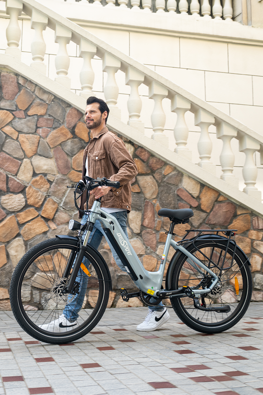 OT05 : Your Daily Ride, Simplified