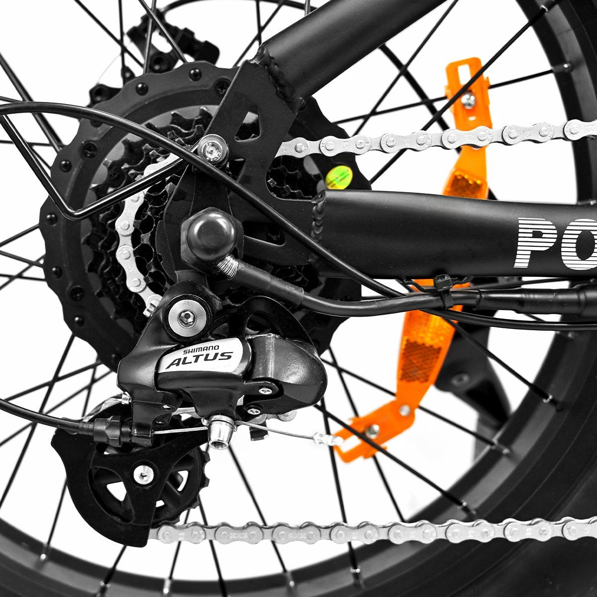 E-bike rear components on the wheel, include motor, flywheel, transmission, disc, chain, Seat stay, Chain stay, reflective board