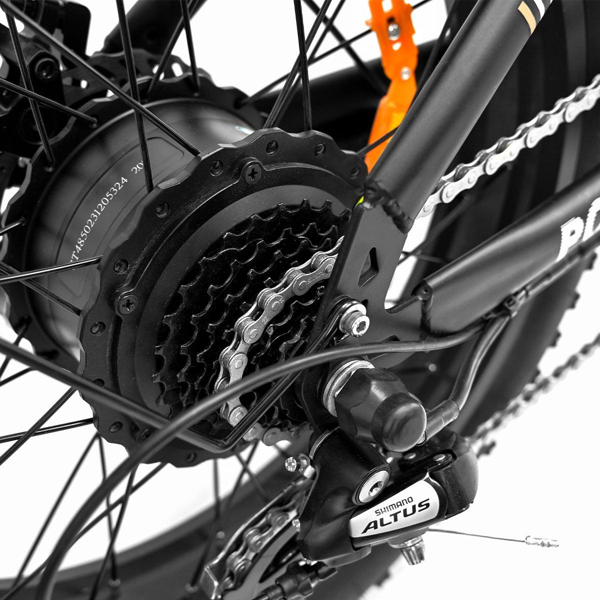 E-bike components include motor, flywheel, transmission, disc, chain, Seat stay, Chain stay, reflective board